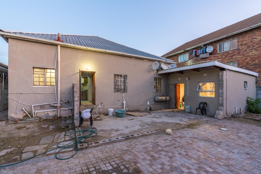 4 Bedroom Property for Sale in Parow Western Cape